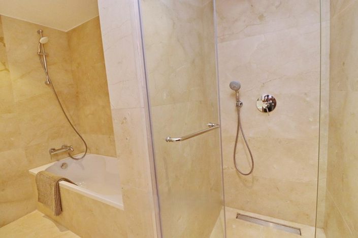 Image No.17-2 Bed Apartment for sale