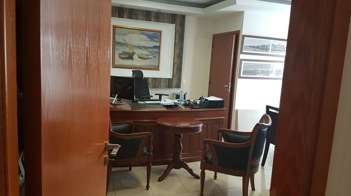 Image No.6-Propriété de 4 chambres à vendre à Limassol