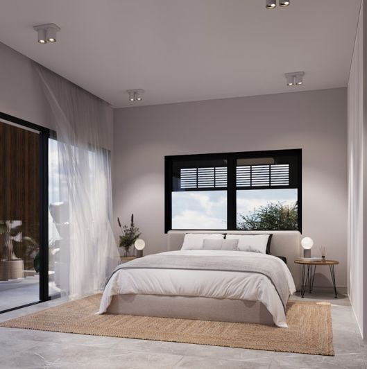 Image No.10-2 Bed Property for sale