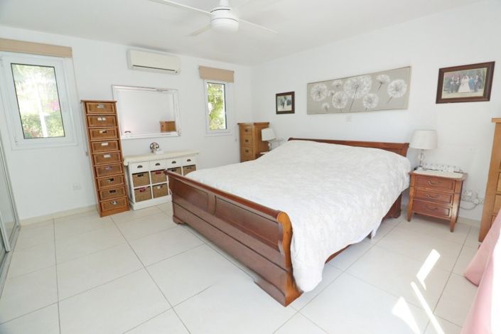 Image No.18-4 Bed Villa for sale