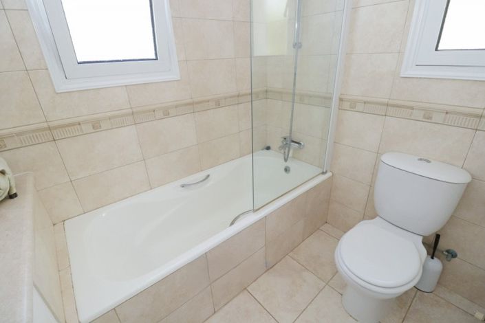 Image No.33-4 Bed Villa for sale