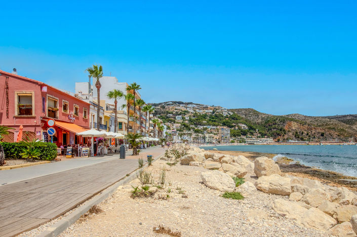 Image No.12-3 Bed Villa for sale