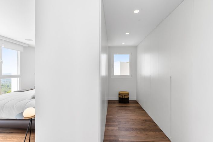 Image No.29-4 Bed Villa for sale