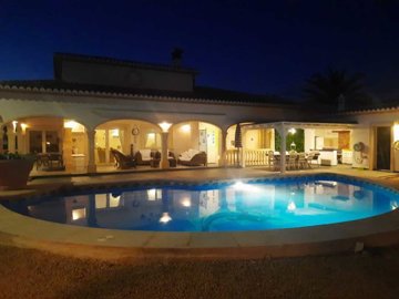 1931-villa-for-sale-in-javea-48433-large