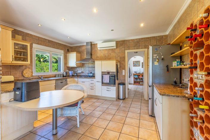 Image No.24-3 Bed Villa for sale