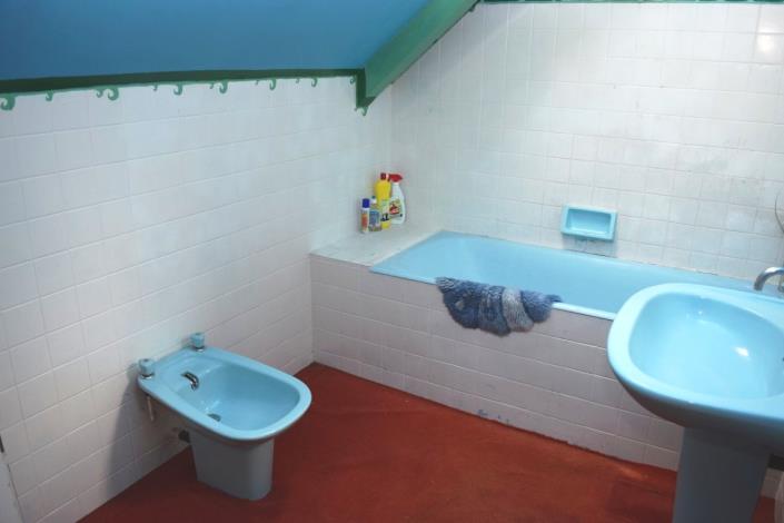 Image No.18-5 Bed House for sale