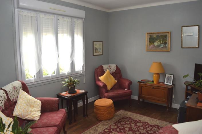 Image No.12-4 Bed House for sale