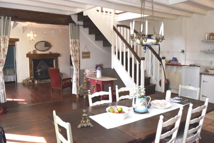 Image No.9-4 Bed House for sale