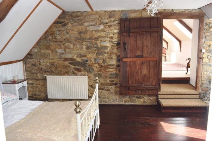 Image No.26-4 Bed House for sale