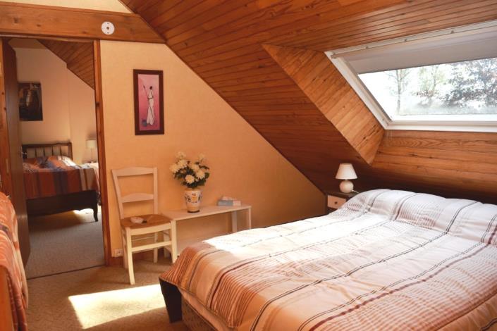 Image No.17-2 Bed House for sale