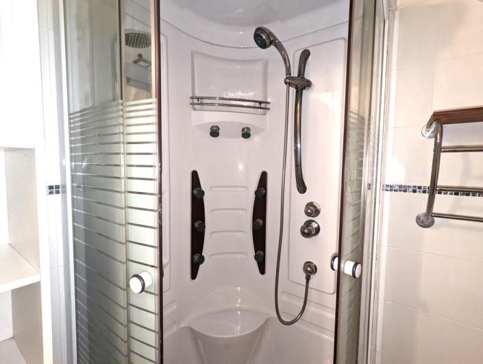 Image No.27-2 Bed House for sale