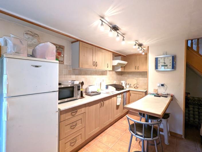 Image No.2-2 Bed House for sale