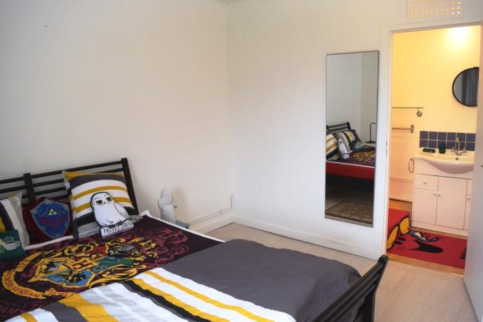 Image No.13-2 Bed House for sale