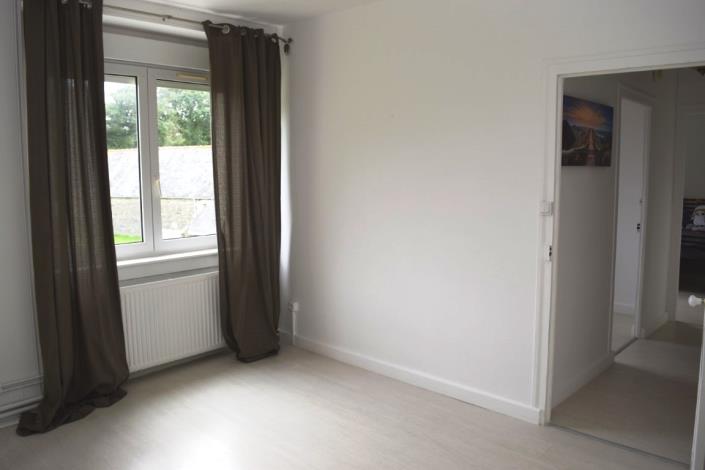 Image No.16-2 Bed House for sale