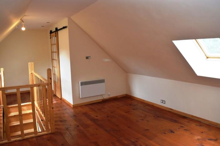 Image No.21-3 Bed House for sale