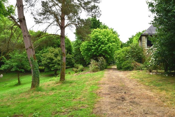 Image No.32-Maison de 6 chambres à vendre à Glomel