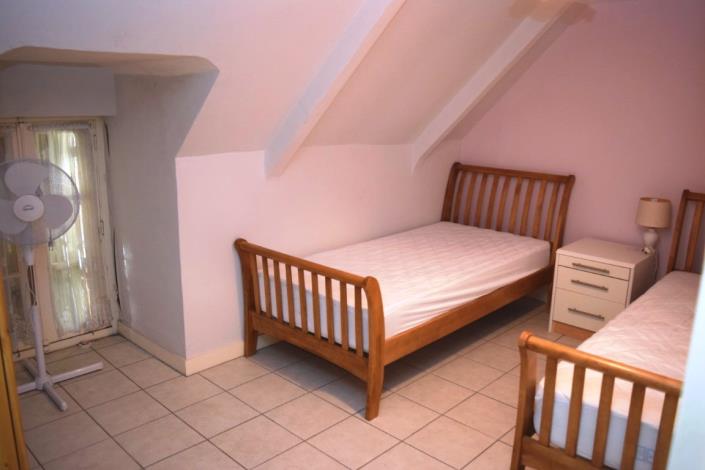 Image No.16-4 Bed House for sale