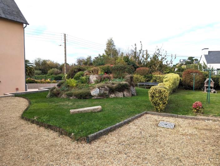 Image No.39-13 Bed House for sale