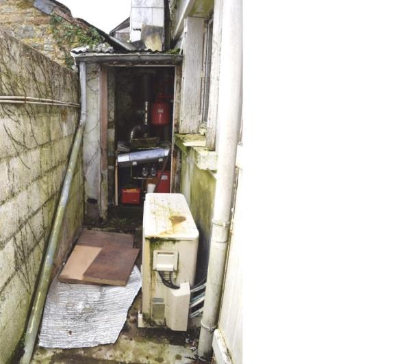 Image No.18-2 Bed House for sale