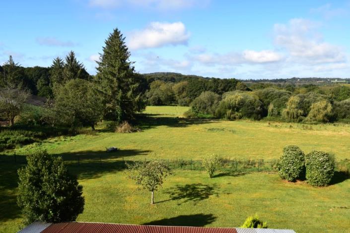 Image No.21-5 Bed House for sale