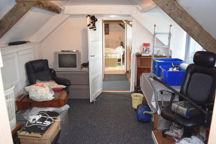 Image No.19-4 Bed House for sale