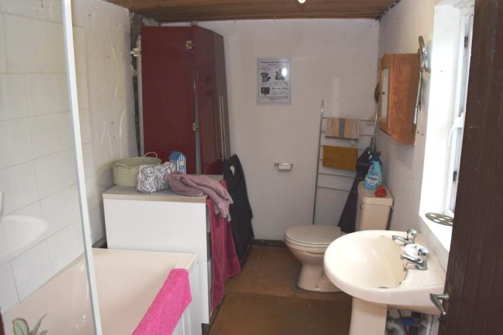 Image No.7-1 Bed House for sale