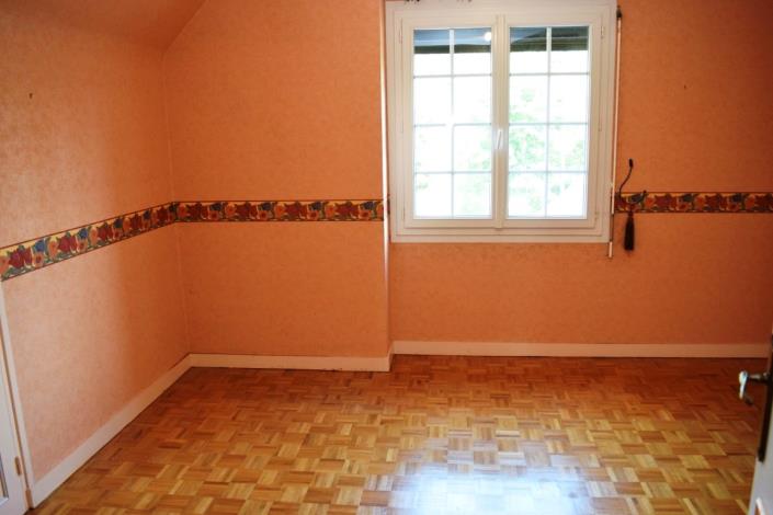 Image No.24-3 Bed House for sale