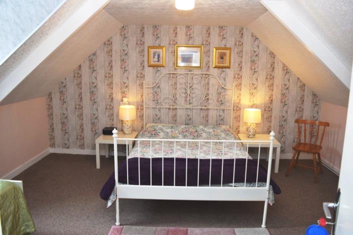 Image No.20-Maison de 5 chambres à vendre à Châteauneuf-du-Faou