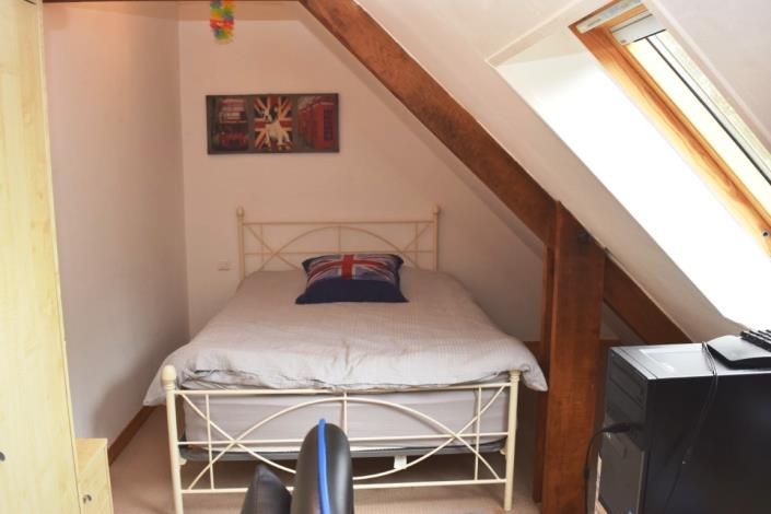 Image No.19-3 Bed House for sale