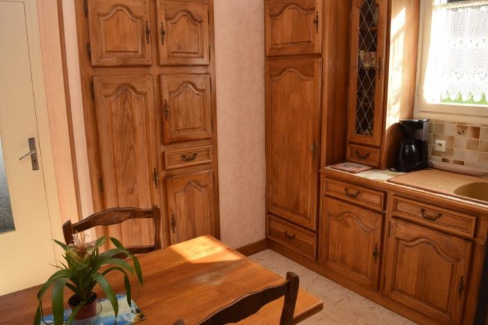 Image No.6-2 Bed House for sale