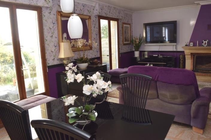 Image No.5-5 Bed House for sale