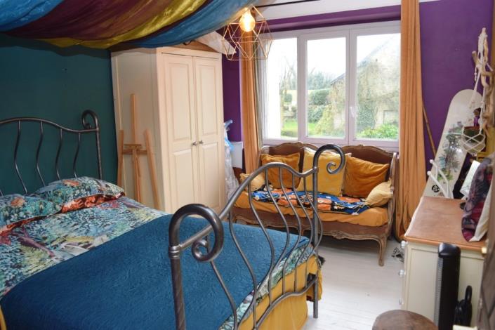 Image No.10-5 Bed House for sale