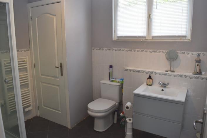 Image No.13-Maison de 4 chambres à vendre à Locmaria-Berrien