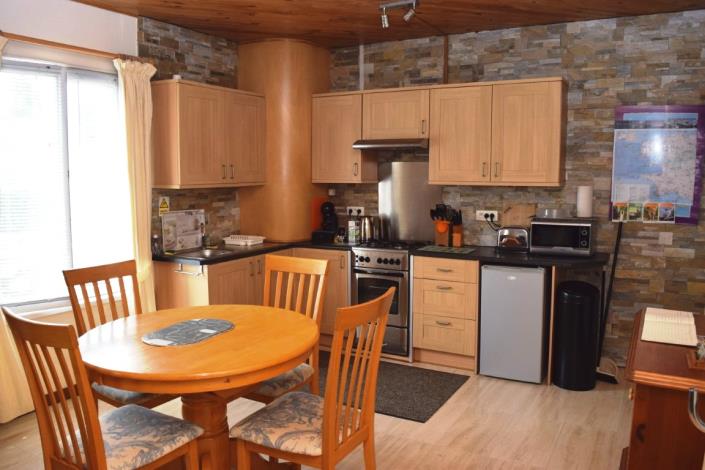 Image No.21-Maison de 4 chambres à vendre à Locmaria-Berrien