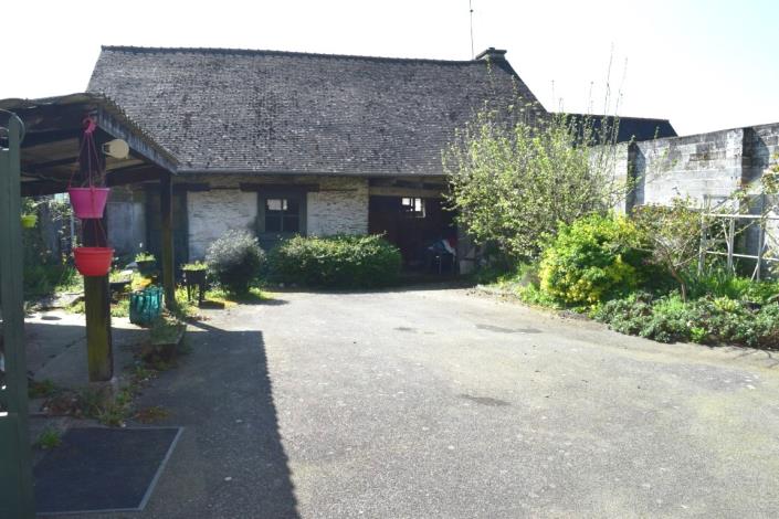 Image No.2-Maison de 4 chambres à vendre à Saint-Caradec