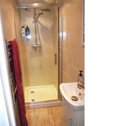 Image No.11-Maison de 4 chambres à vendre à Locmalo