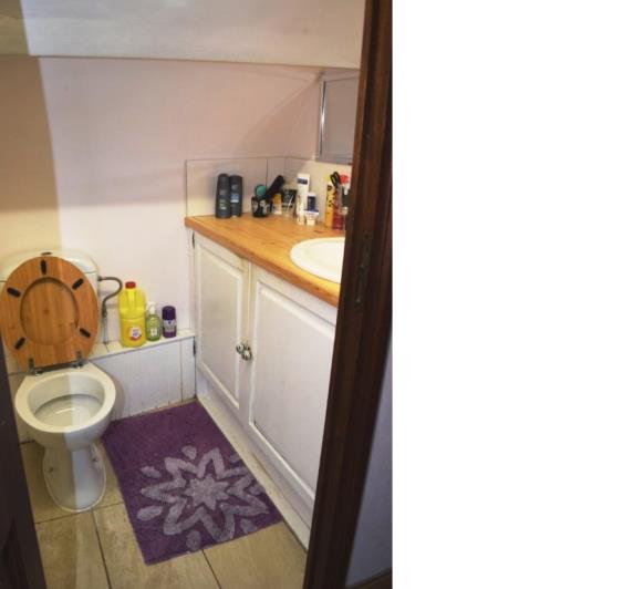 Image No.19-Maison de 4 chambres à vendre à Locmalo