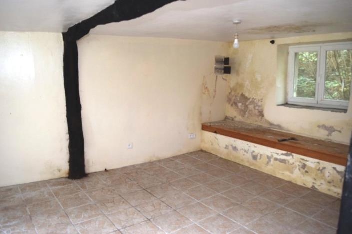 Image No.12-4 Bed House for sale