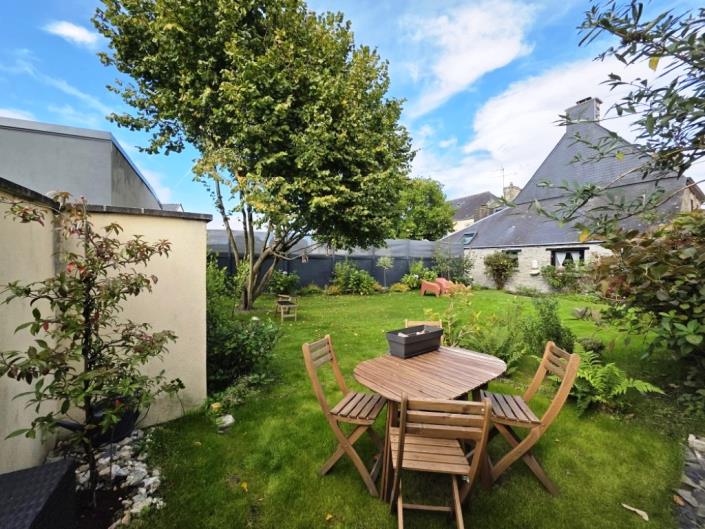 Image No.2-Maison de 4 chambres à vendre à Plévin