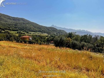 d4776498-a7e3-4df0-53f9-420819db795f