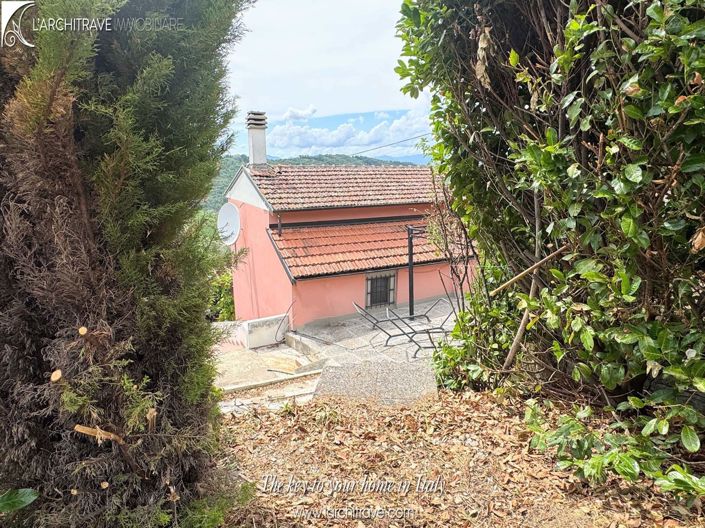 Image No.16-Villa de 2 chambres à vendre à Casola in Lunigiana