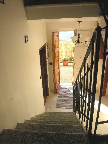 Image No.4-Villa de 2 chambres à vendre à Casola in Lunigiana