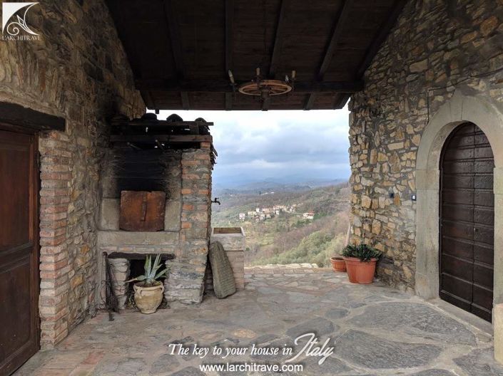 Image No.2-Villa de 4 chambres à vendre à Fivizzano