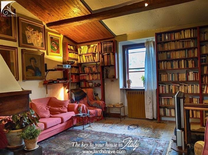 Image No.9-3 Bed Villa for sale