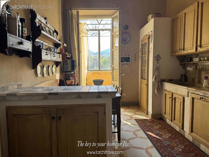 Image No.10-Maison de 4 chambres à vendre à Pontremoli