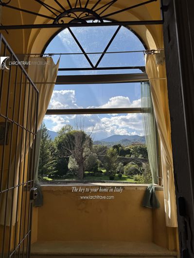 Image No.3-Maison de 4 chambres à vendre à Pontremoli