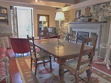 5252917e-ba54-621a-c545-365bd41e7634