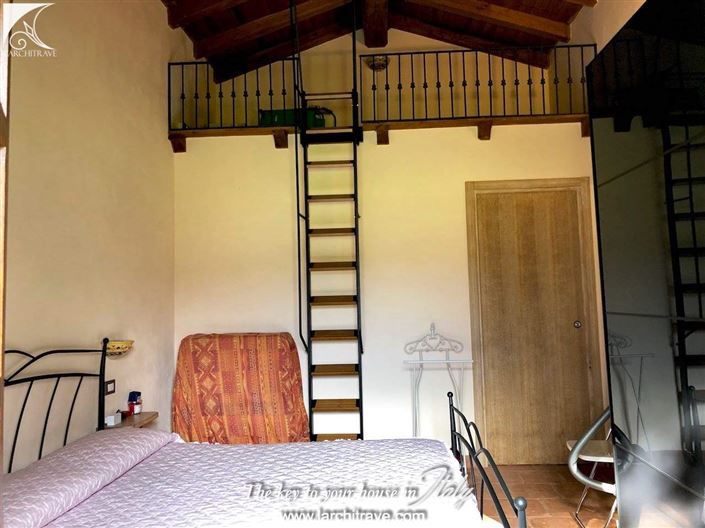 Image No.15-Villa de 7 chambres à vendre à Filattiera