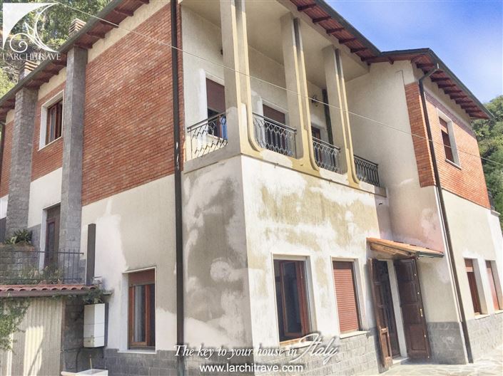 Image No.4-Villa de 4 chambres à vendre à Fivizzano