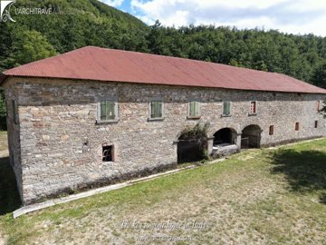 1 - Monchio delle Corti, Villa